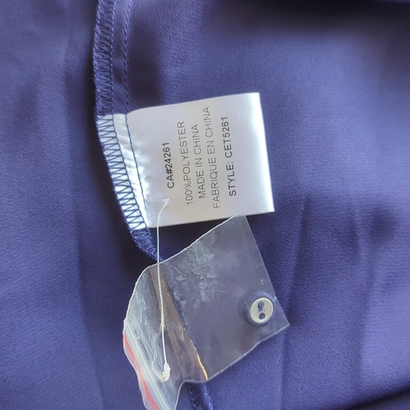 NWT Navy blue long blouse. - Picture 6 of 6